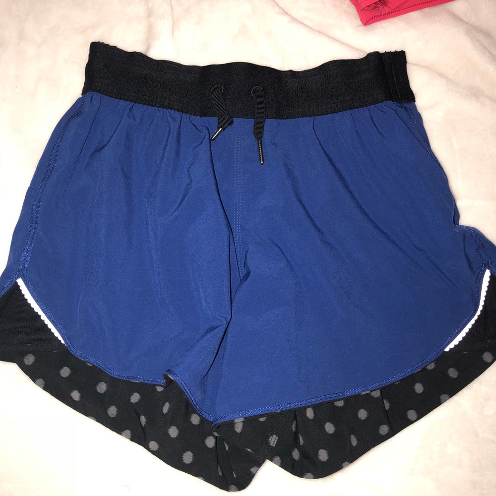 Lululemon reversible short